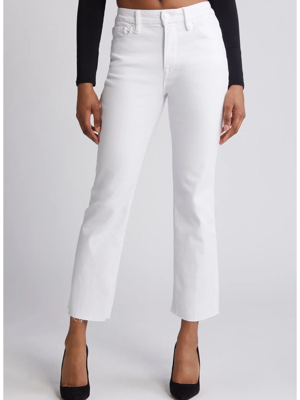 Good American High Waist Raw Hem Straight Leg Jeans in White in Size 25